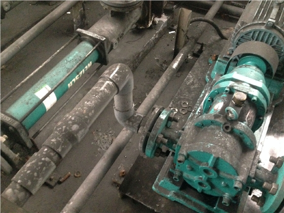 東營(yíng)某污水處理廠(chǎng)--活性炭粉投加泵 東營(yíng)某污水處理廠(chǎng)--活性炭粉投加泵