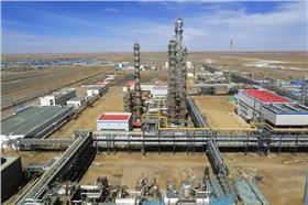 青海湖甲醇裝置一體化設(shè)施運(yùn)行20161018 青海湖甲醇裝置一體化設(shè)施運(yùn)行20161018