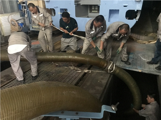 大流量轉(zhuǎn)子泵移動(dòng)泵車(chē)助力龐巴迪廠區(qū)排水