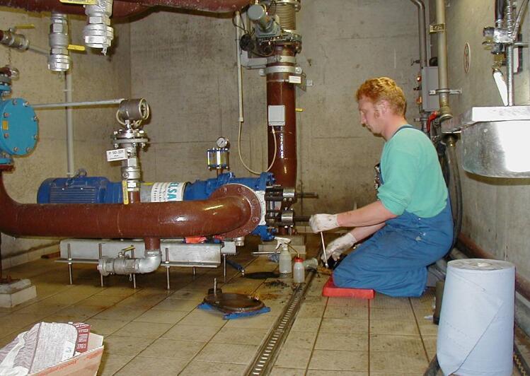 凸輪轉(zhuǎn)子泵在線保養(yǎng)，維護簡易